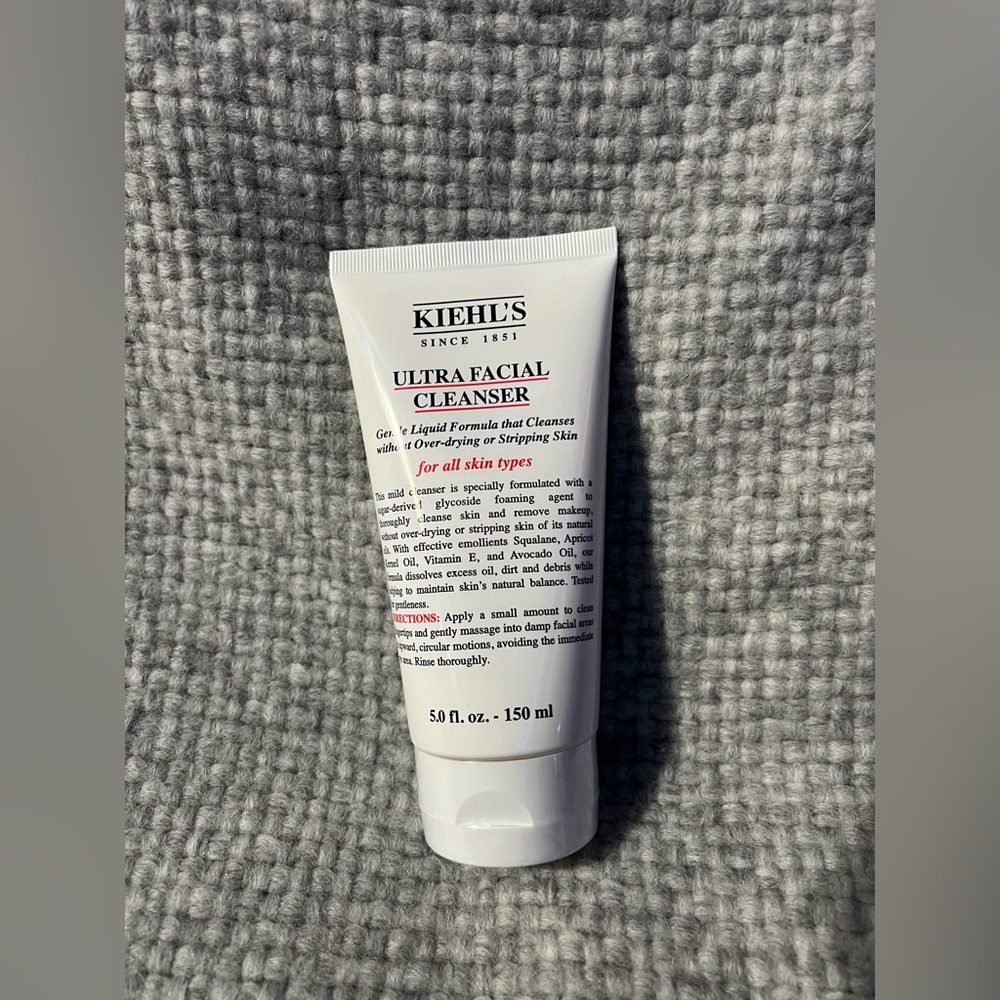 Kiehl's Ultra Facial Cleanser (5 floz) Full Size